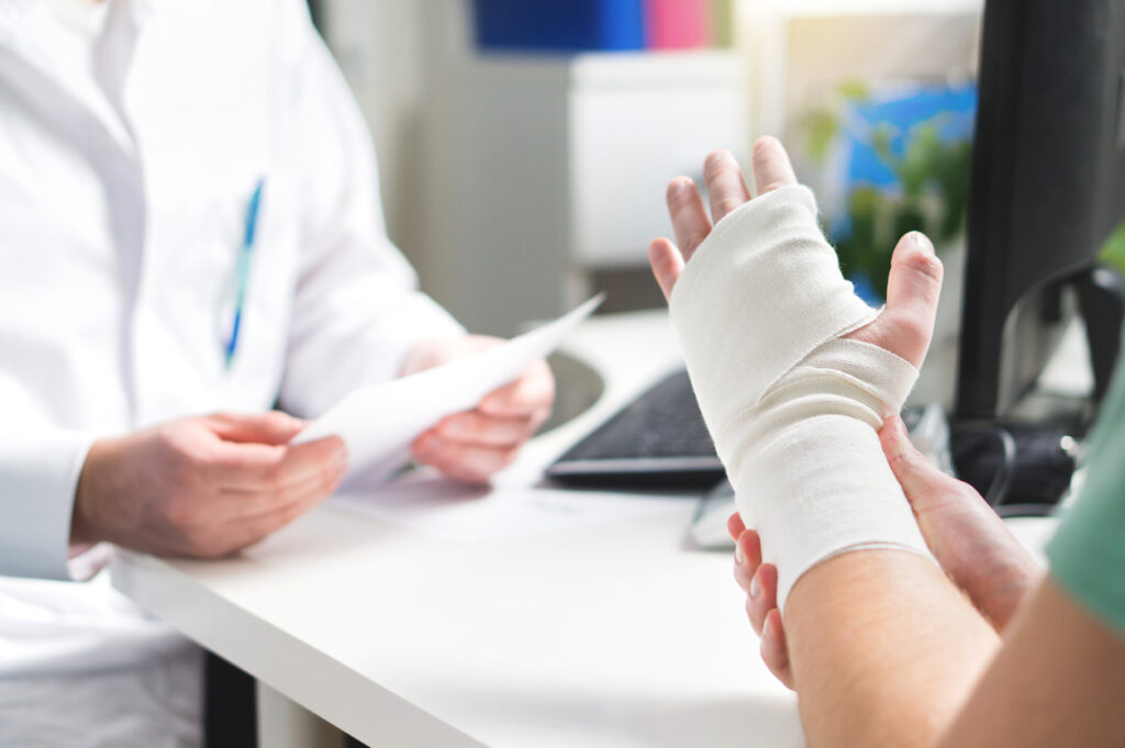 How Long Does It Take To Get a Personal Injury Settlement Check in Dallas, TX?